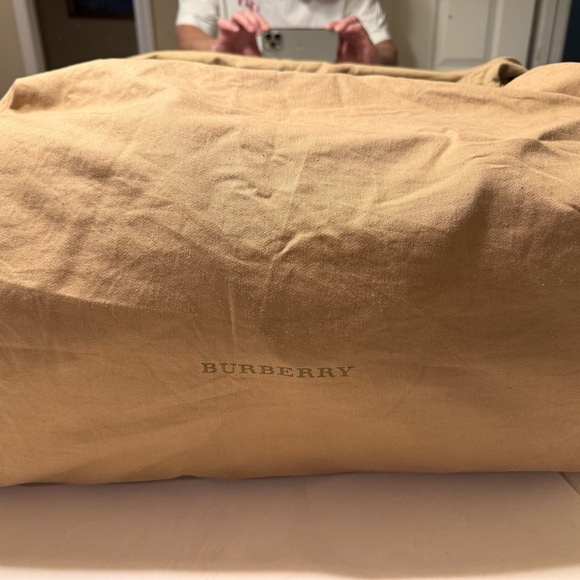 100% Authentic BURBERRY Large Vintage Check & Leather Barrel Bag - Free Shipping - Picture 6 of 16